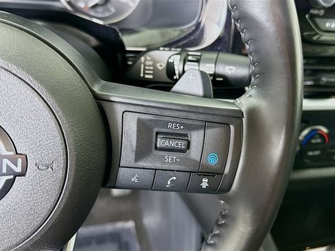 Certified 2025 Nissan Pathfinder SV AWD/4WD image 22