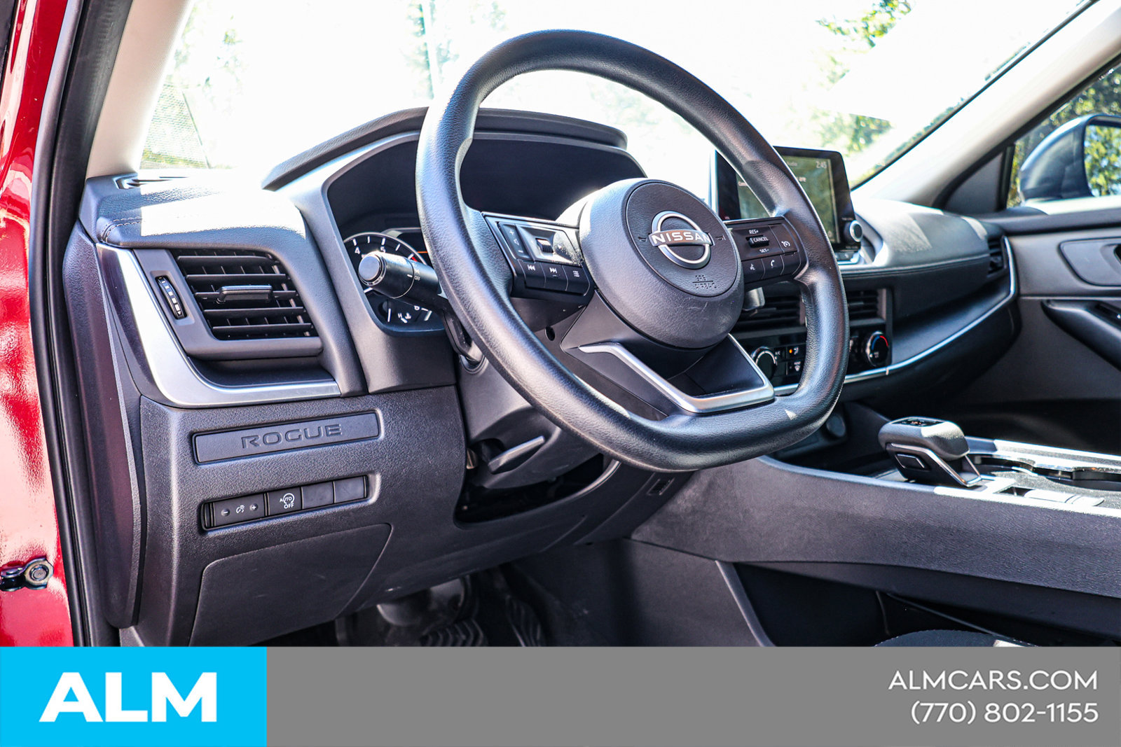 Used 2024 Nissan Rogue S FWD image 21