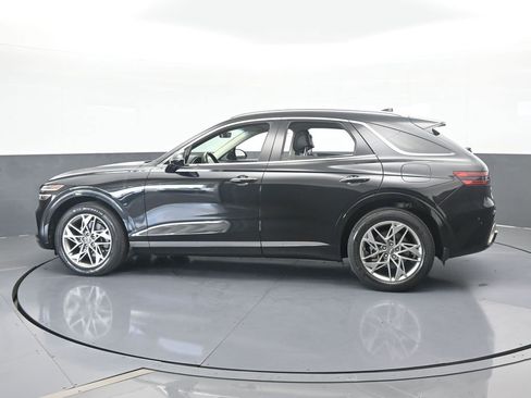 Used 2022 Genesis GV70 2.5T w/ Select Package image 3