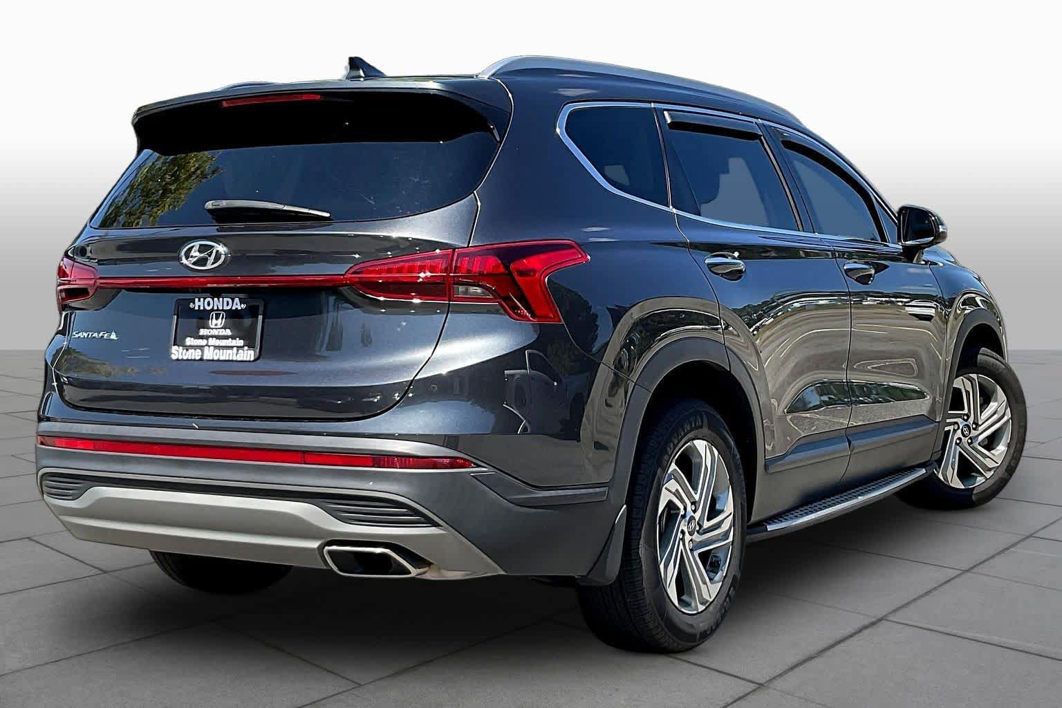 Used 2023 Hyundai Santa Fe SEL w/ Cargo Package FWD image 13
