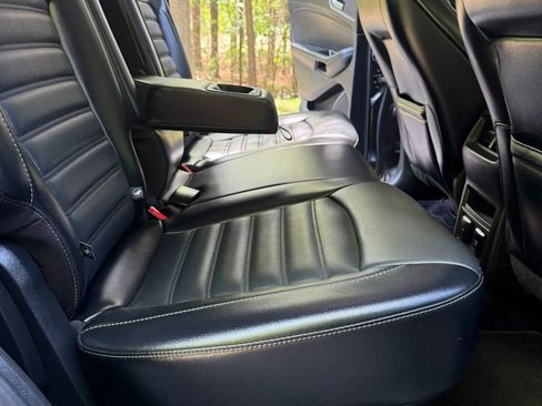 Used 2017 Ford Edge SEL w/ Equipment Group 201A FWD image 13