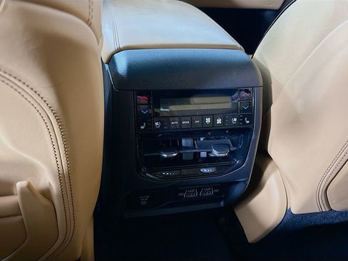 Used 2022 Jeep Grand Cherokee Summit image 30