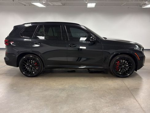 Certified 2025 BMW X5 sDrive40i w/ M Sport Package RWD image 8