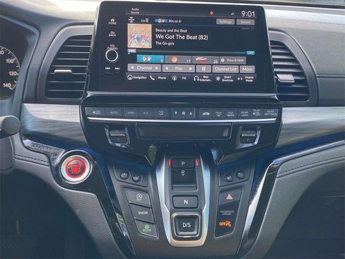 Used 2025 Honda Odyssey Elite image 26