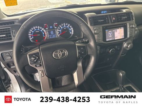 Used 2014 Toyota 4Runner SR5 image 15