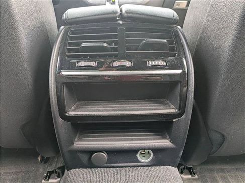 Used 2019 BMW 530e w/ Convenience Package RWD image 18