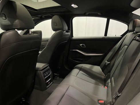 Used 2025 BMW 330i xDrive Sedan w/ M Sport Package image 23