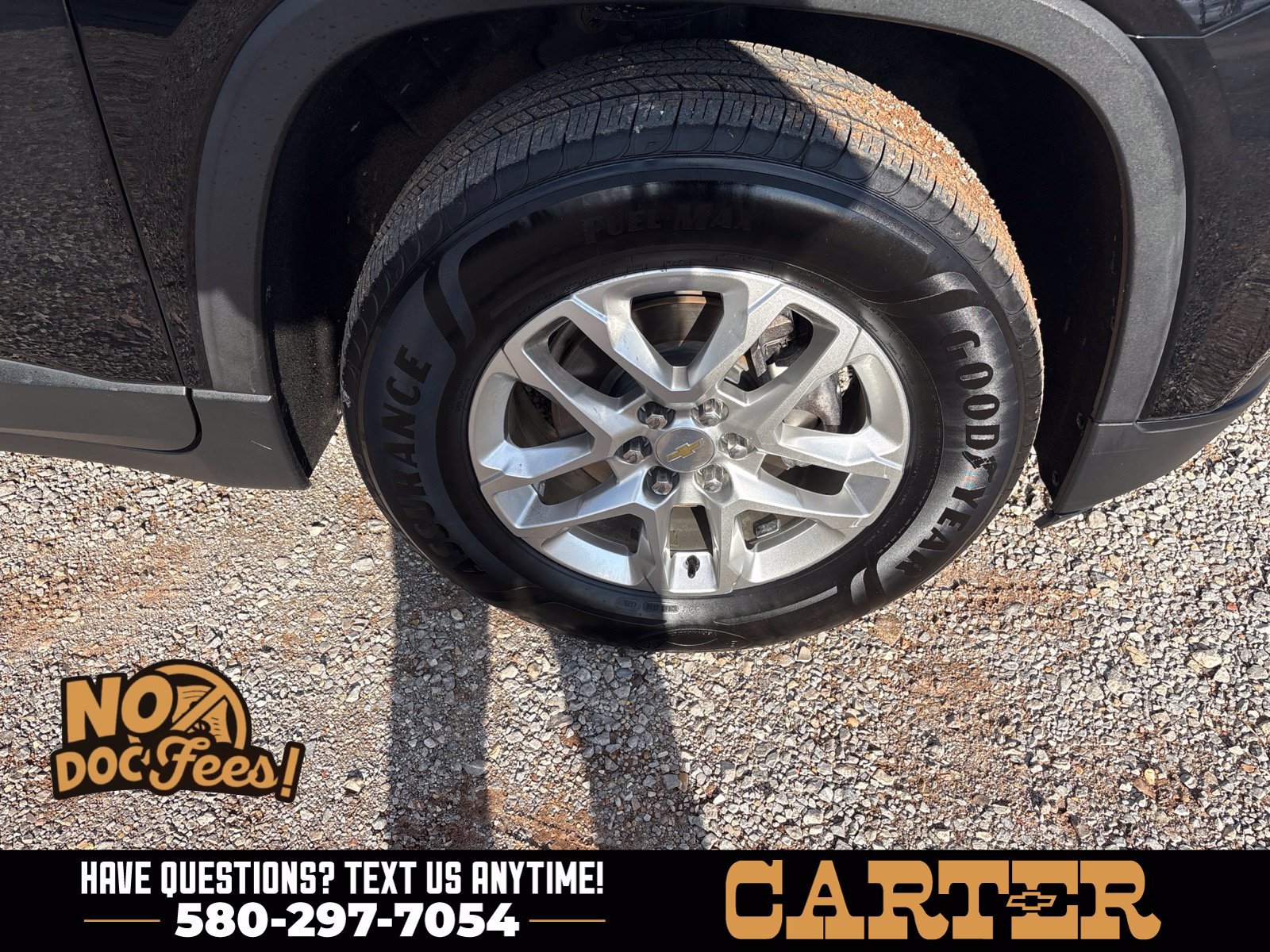 Used 2020 Chevrolet Traverse LS FWD image 11