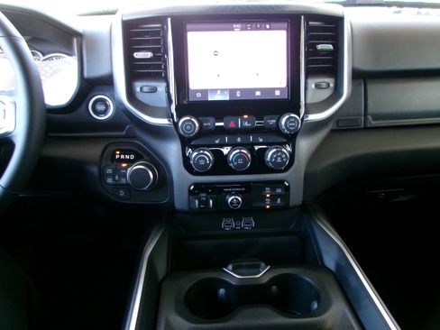 New 2025 RAM 1500 Big Horn AWD/4WD image 14