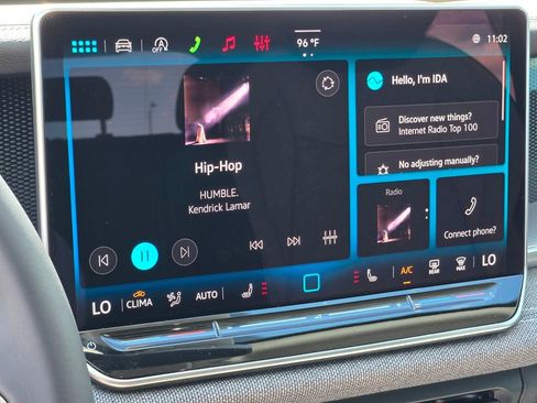 New 2026 Volkswagen Tiguan S FWD image 12