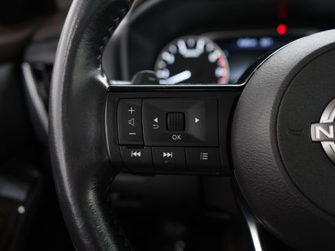 Used 2022 Nissan Rogue SL AWD/4WD image 26