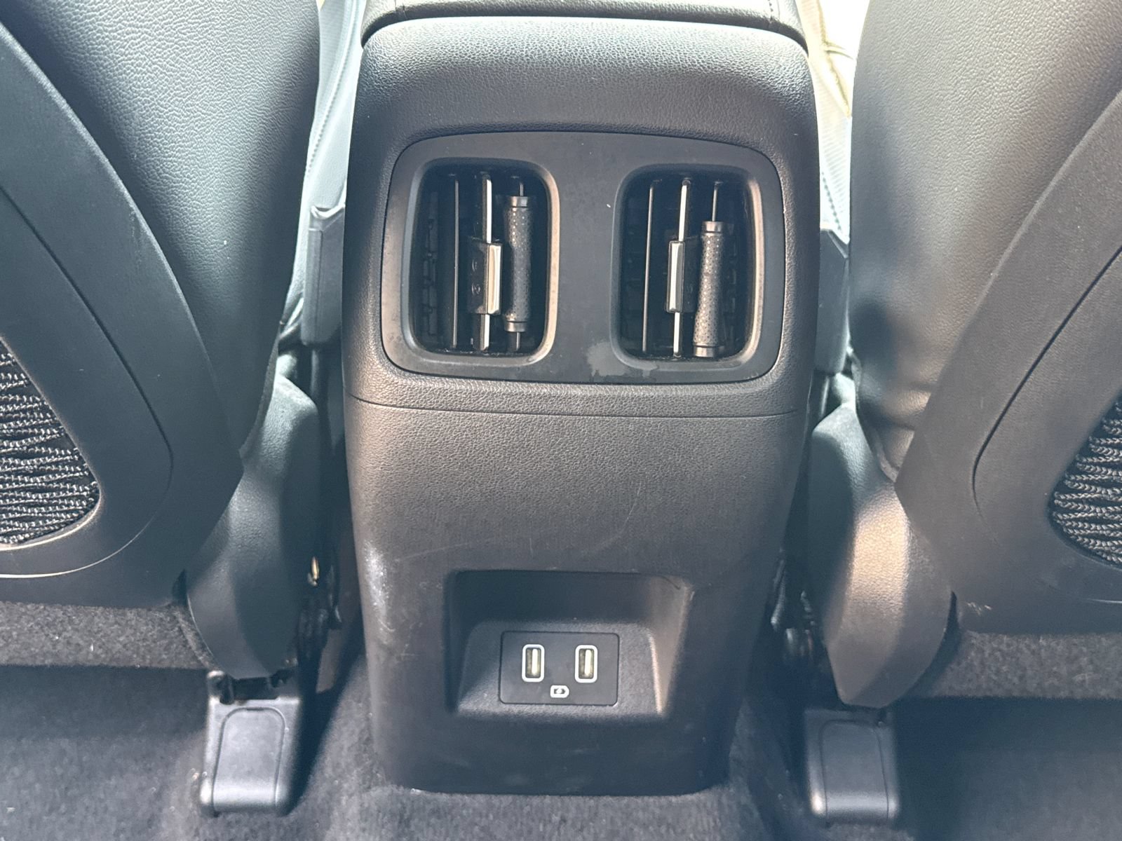 Used 2023 Hyundai Tucson Limited FWD image 25