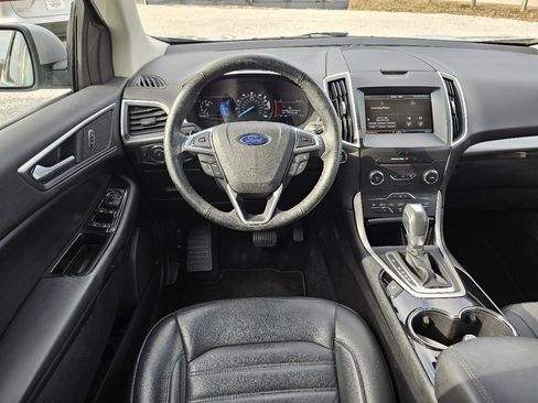 Used 2015 Ford Edge SEL w/ Equipment Group 201A image 39