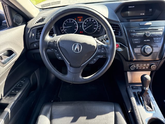 Used 2013 Acura ILX w/ Premium Package FWD image 17