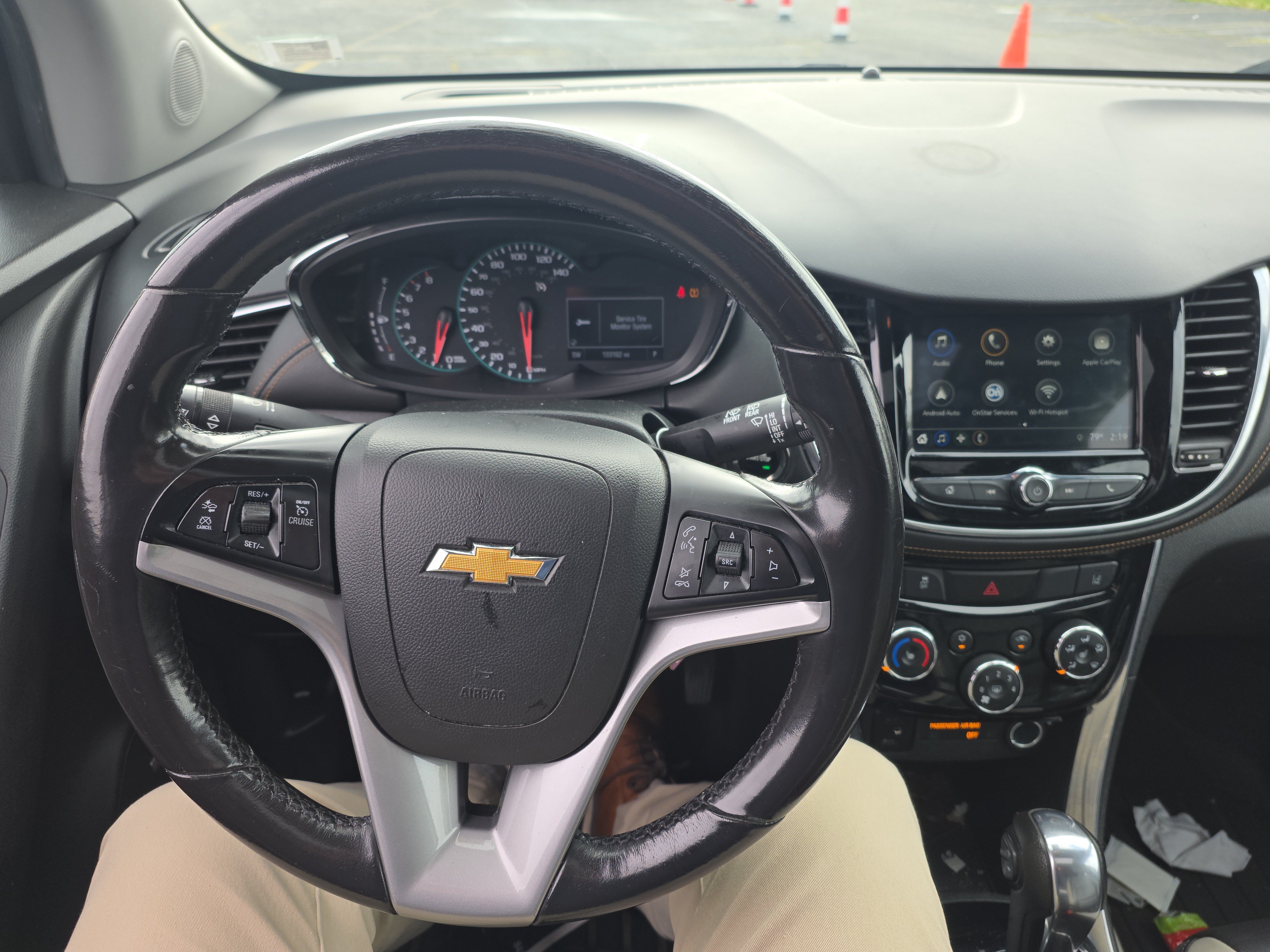 Used 2018 Chevrolet Trax Premier w/ Midnight Edition FWD image 14