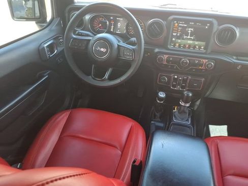 Used 2023 Jeep Wrangler Unlimited Sport AWD/4WD image 5