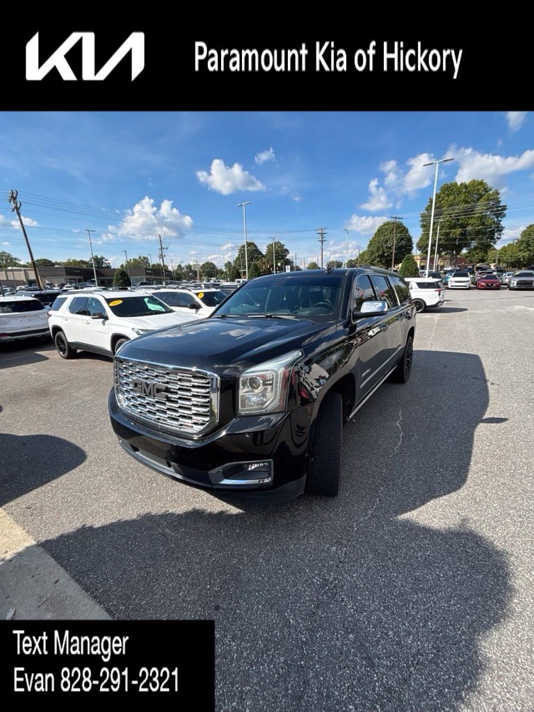 Used 2018 GMC Yukon XL Denali w/ Denali Ultimate Package AWD/4WD image 2