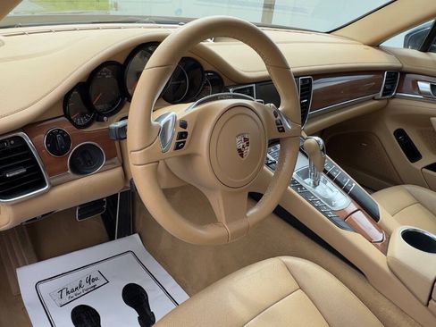Used 2011 Porsche Panamera 4S AWD/4WD image 17
