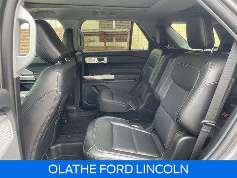 Certified 2024 Ford Explorer Limited w/ Limited Technology Package AWD/4WD image 23