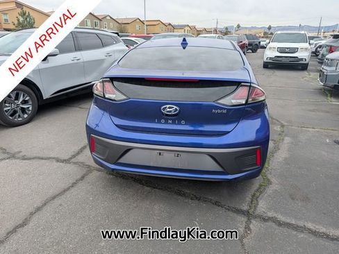 Used 2020 Hyundai Ioniq SEL image 4