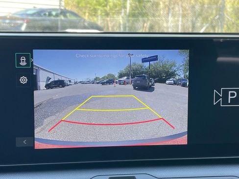 Used 2025 Kia K4 LXS image 22