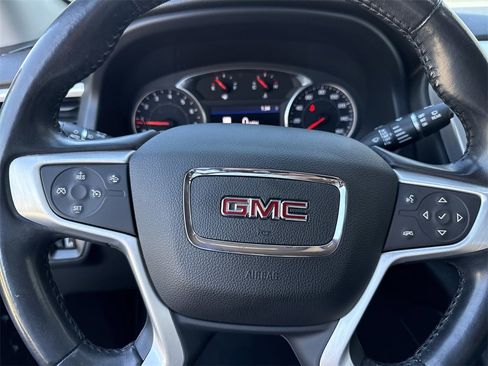 Used 2021 GMC Acadia SLT image 23