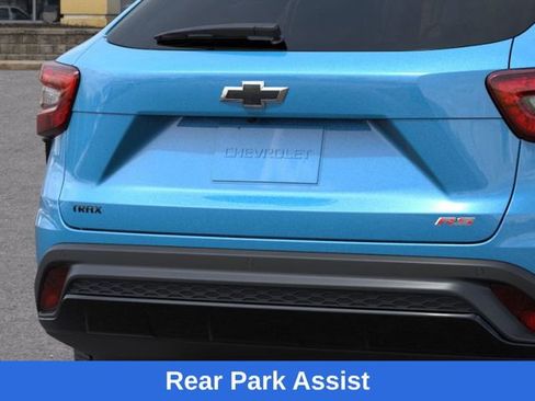 New 2026 Chevrolet Trax RS w/ Sunroof Package image 15