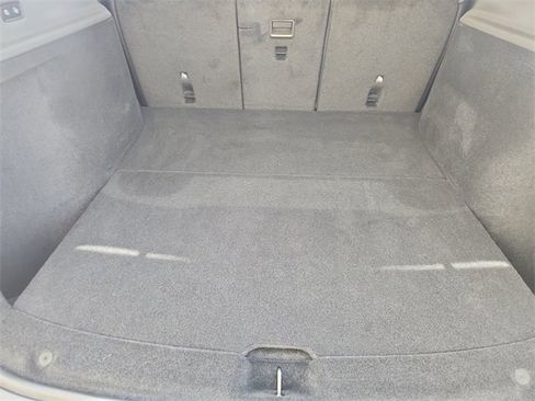 Used 2026 Tesla Model Y 2WD image 25