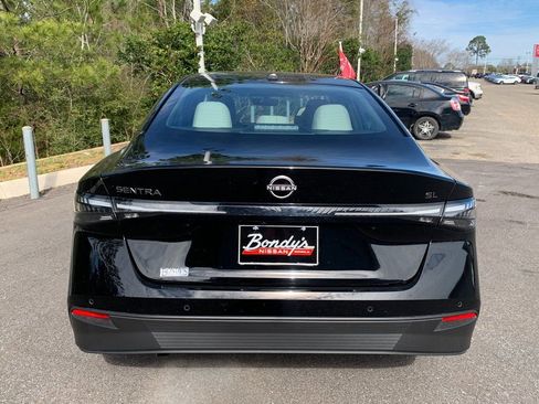 New 2026 Nissan Sentra SL w/ Floor Mat Package image 4