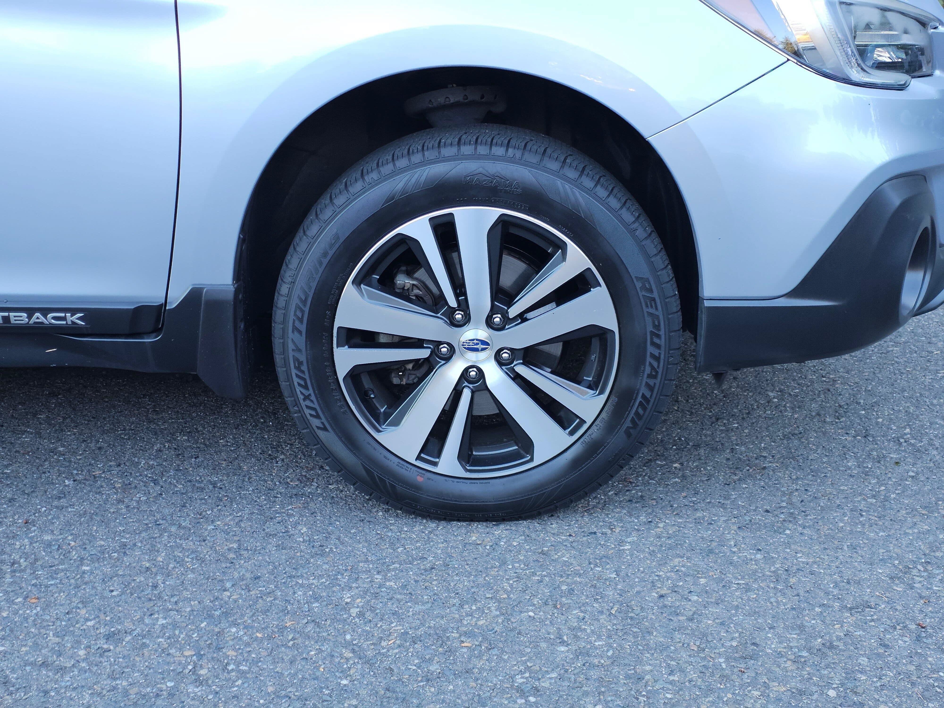 Used 2019 Subaru Outback 2.5i Limited w/ Popular Package #2 AWD/4WD image 9