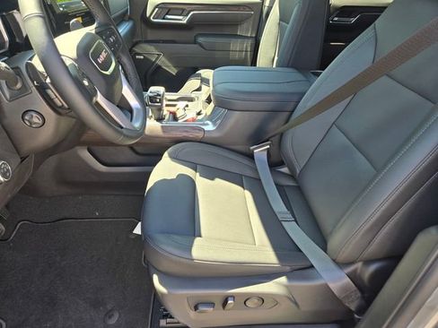 Used 2026 GMC Sierra 1500 SLT w/ SLT Premium Package RWD image 8