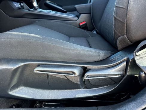 Used 2022 Honda Civic EX image 12