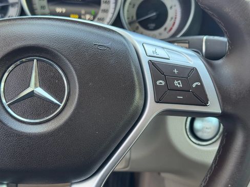 Used 2014 Mercedes-Benz E 350 Sedan image 27