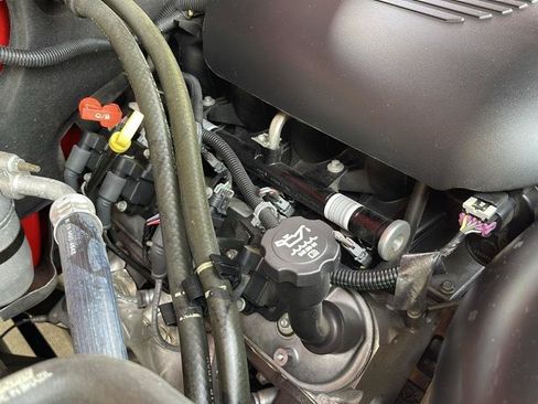 Used 2005 Chevrolet Silverado 2500 LS AWD/4WD image 56