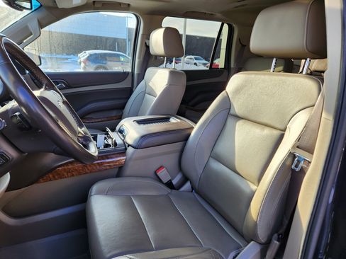 Used 2019 Chevrolet Tahoe Premier image 9