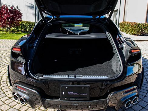 Certified 2025 Ferrari Purosangue image 22