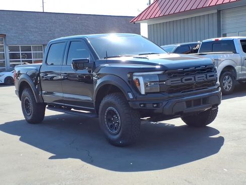 Used 2025 Ford F150 Raptor AWD/4WD image 7