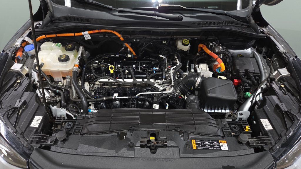 Used 2023 Ford Escape ST-Line Elite w/ Premium Technology Package AWD/4WD image 23