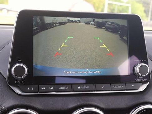 Used 2024 Nissan Sentra SV image 24