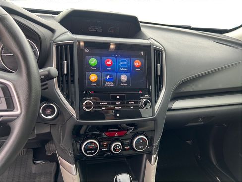 Used 2020 Subaru Forester Limited image 15