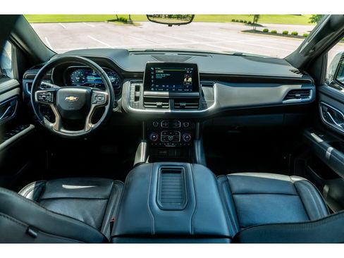 Used 2023 Chevrolet Tahoe High Country AWD/4WD image 23