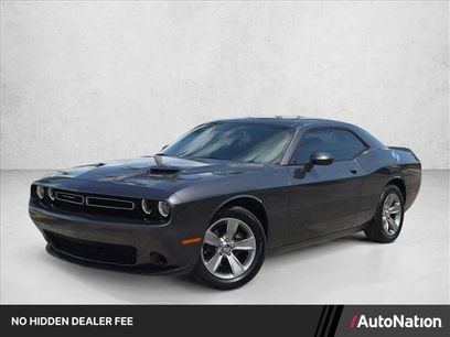 Used 2019 Dodge Challenger SXT