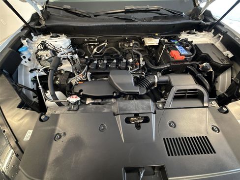 Used 2023 Honda CR-V EX-L image 18