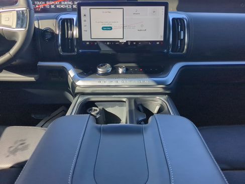 New 2026 Ford Expedition Max Platinum w/ Stealth Appearance Package image 47