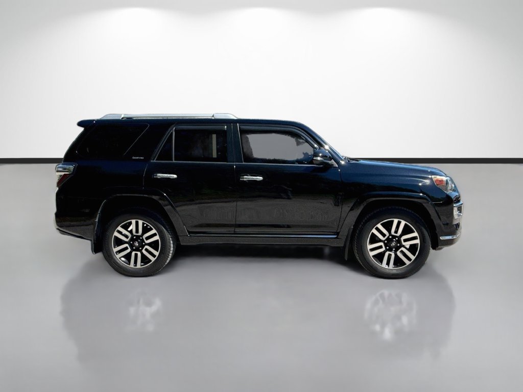 Used 2018 Toyota 4Runner Limited AWD/4WD image 2