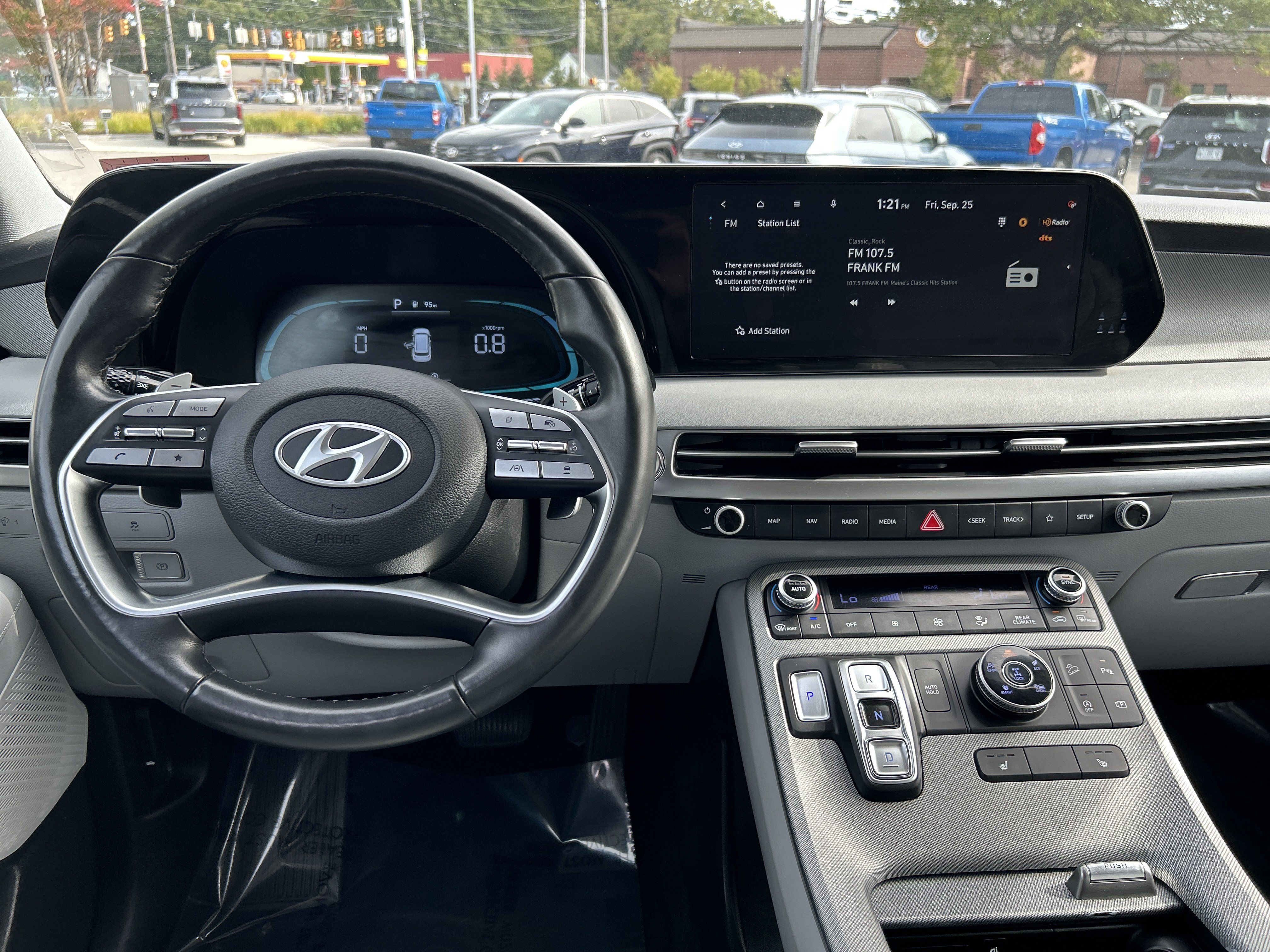 Certified 2025 Hyundai Palisade SEL AWD/4WD image 20