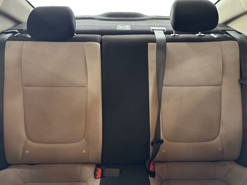 Used 2020 Hyundai Accent SE w/ Cargo Package image 18