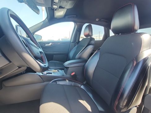 Used 2024 Ford Escape ST-Line image 7