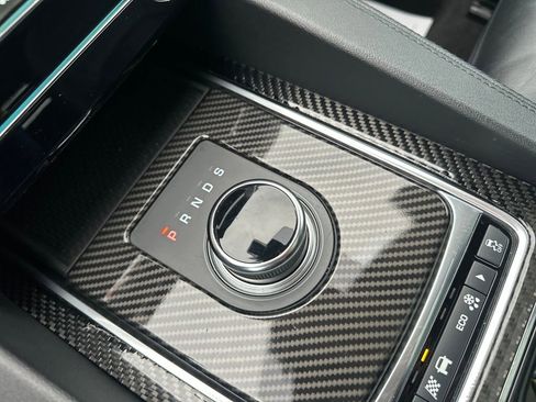 Used 2020 Jaguar F-PACE Prestige image 26