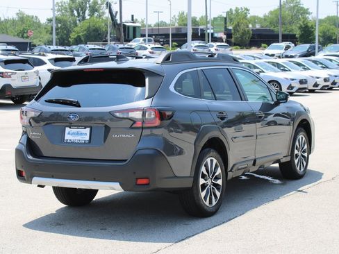 Certified 2023 Subaru Outback Limited image 5